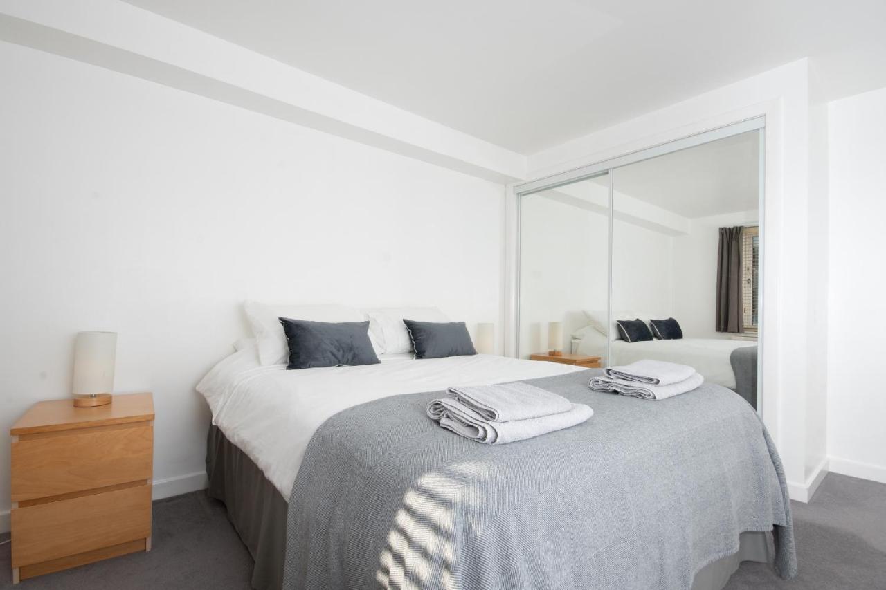 Dwellcome Home Ltd 2 King Beds West End Apt, Half Mile To Union Street Yet Quiet, Free Allocated Parking Space At Rear Entrance & Fast Wifi, Ideal For Long Term Contractor, Corporate, Etc Stays, Regular Housekeeping Option - See Our Site For Assuranc Aberdeen Exterior foto
